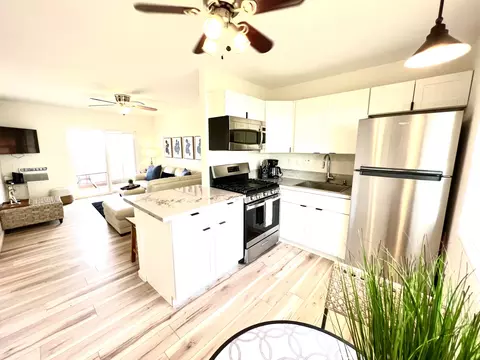 74-5618 Palani Rd #E8, Kailua Kona, HI 96740