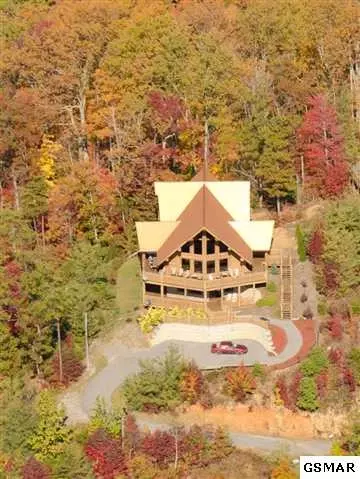 3329 Sugar Maple Loop Rd, Sevierville, TN 37862 photo 1