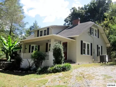 8069 Greenbriar Rd, Talbott, TN 37877 photo 1
