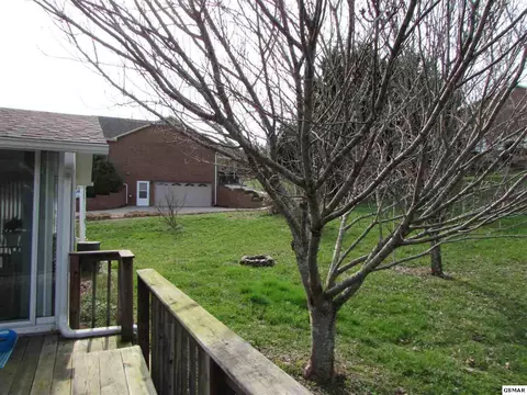 8121 W Pointe Dr, Talbott, TN 37877 photo 31