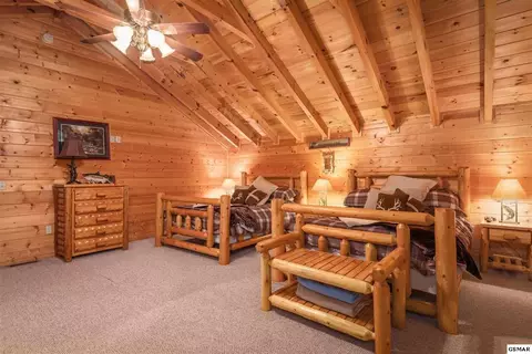 2324 Bogle Spring Loop, Sevierville, TN 37862 photo 17