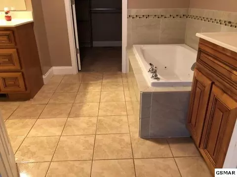 7546 Kathryn Cir, Talbott, TN 37877 photo 3