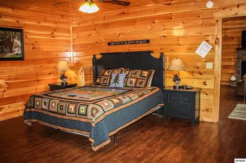 4335 Forest Ridge Way, Pigeon Forge, TN 37863 photo 11