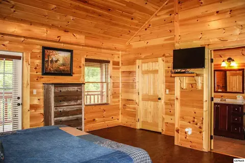 4335 Forest Ridge Way, Pigeon Forge, TN 37863 photo 23