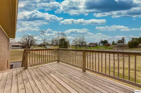 444 Lanier Dr, Talbott, TN 37877 photo 16