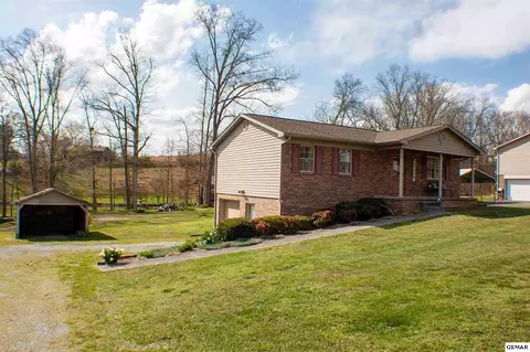 1021 Nease Dr, White Pine, TN 37890 photo 2