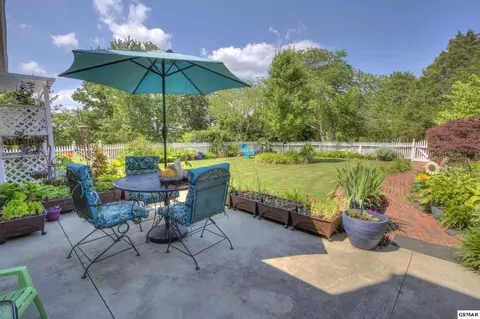 8126 Robert Watkins Rd, Talbott, TN 37877 photo 6