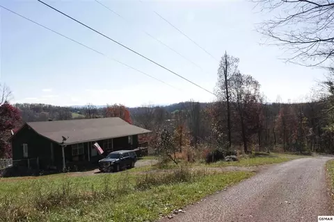 908 Doe Dr, Greenback, TN 37742 photo 13