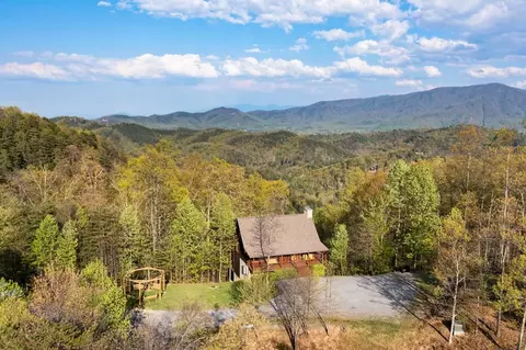 4510 Stackstone Rd, Sevierville, TN 37862 photo 5