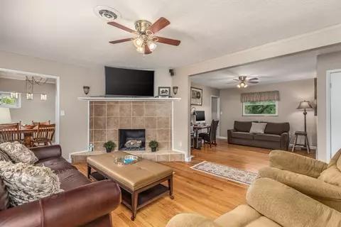 685 Commanche, Newport, TN 37821 photo 3