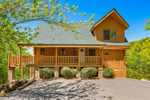 4475 Stackstone Rd, Sevierville, TN 37862 photo 2