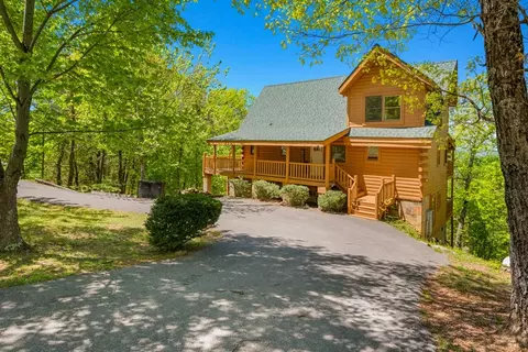 4475 Stackstone Rd, Sevierville, TN 37862 photo 3