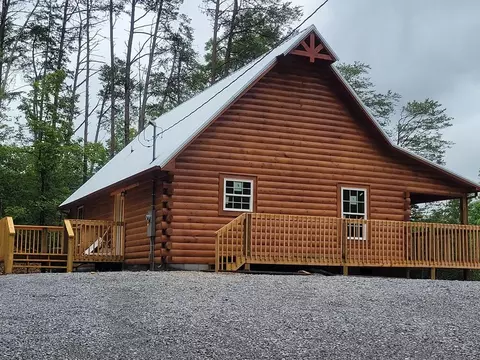 Undisclosed, Sevierville, TN