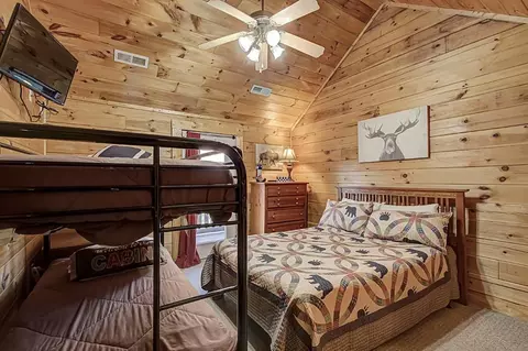 1663 Little Cabin Loop, Sevierville, TN 37862 photo 35