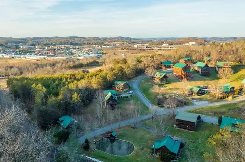 1663 Little Cabin Loop, Sevierville, TN 37862 photo 8