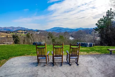 338 Shooting Star Loop, Townsend, TN 37882 photo 4