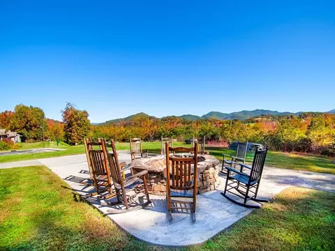 338 Shooting Star Loop, Townsend, TN 37882 photo 3