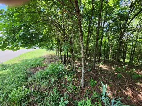 Four M Circle, Kodak, TN 37757
