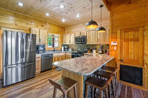 4538 Stackstone Rd, Sevierville, TN 37862 photo 6