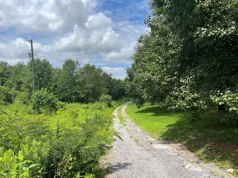 781 Sharp Rd, Sevierville, TN 37876 photo 1