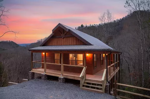 2224 Headrick Lead, Sevierville, TN 37862