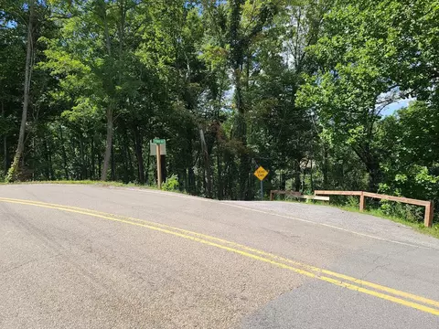 126 Statham Way, Gatlinburg, TN 37738