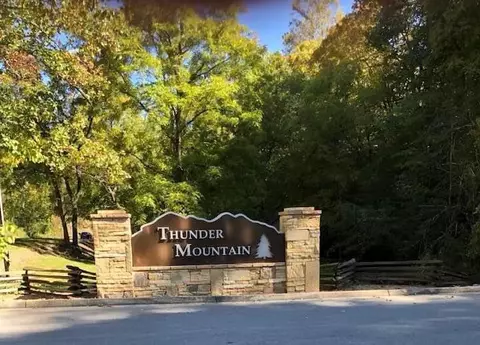 Cloud View Dr, Sevierville, TN 37862 photo 3