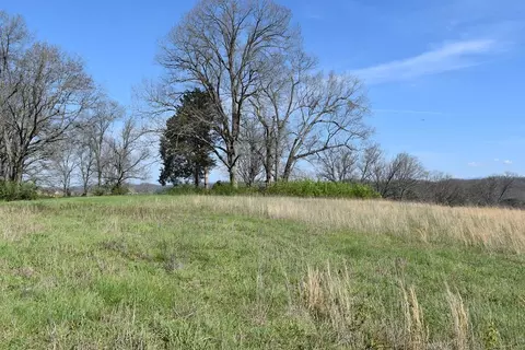 Temple Road, Seymour, TN 37865
