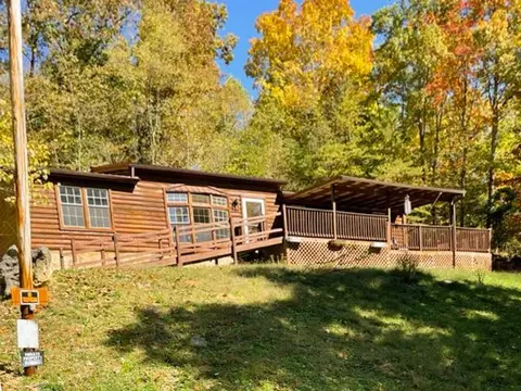4720 Mary Way, Cosby, TN 37722