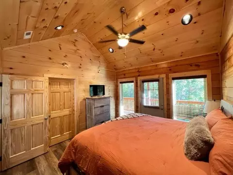 829 String Run Way, Pigeon Forge, TN 37863 photo 15