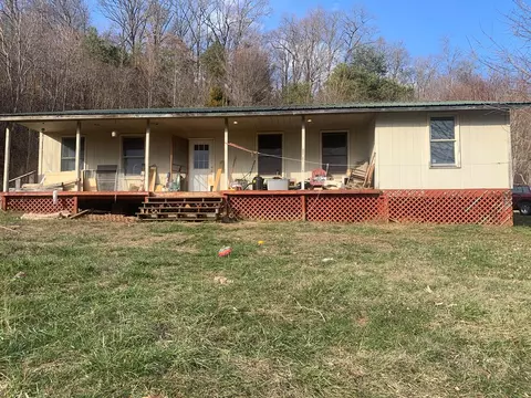 671 Bailey Cemetery Rd, Tazewell, TN 37879