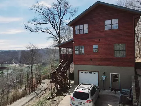1738 Mountain Shores Rd, New Tazewell, TN 37825
