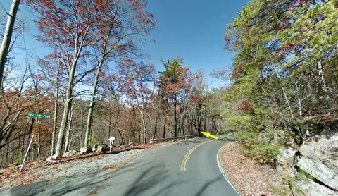 478 Alpine Dr, Sevierville, TN 37876
