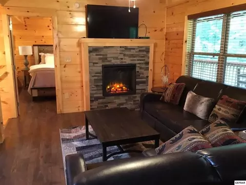 838 String Run Way, Pigeon Forge, TN 37863 photo 16