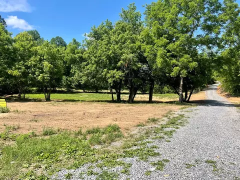 Lot 3r-1 Pleasant Valley Rd, Cosby, TN 37722
