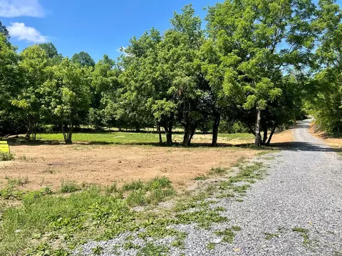 lot3 R-1 Pleasant Valley Rd, Cosby, TN 37722