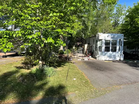 4229 E Parkway Lot #085, Gatlinburg, TN 37738