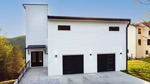 713 John Sevier Dr, Sevierville, TN 37876