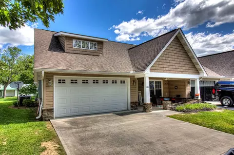 316 Meriwether St, Pigeon Forge, TN 37863