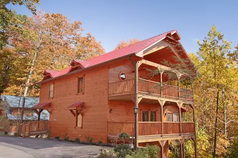 1827 Elk Springs Way, Gatlinburg, TN 37738