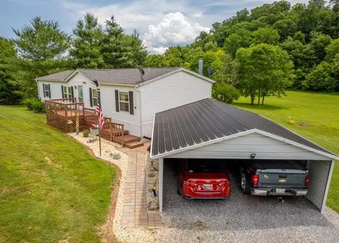 3419 Sims Cemetery Rd, Sevierville, TN 37876