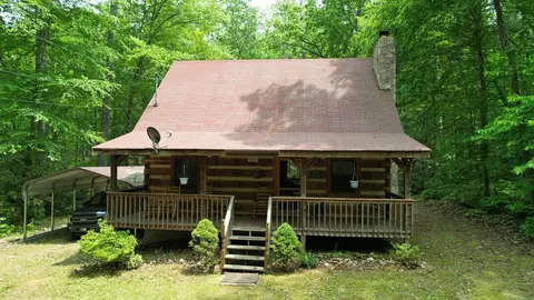 3394 Rocky Ridge Rd, Cosby, TN 37722