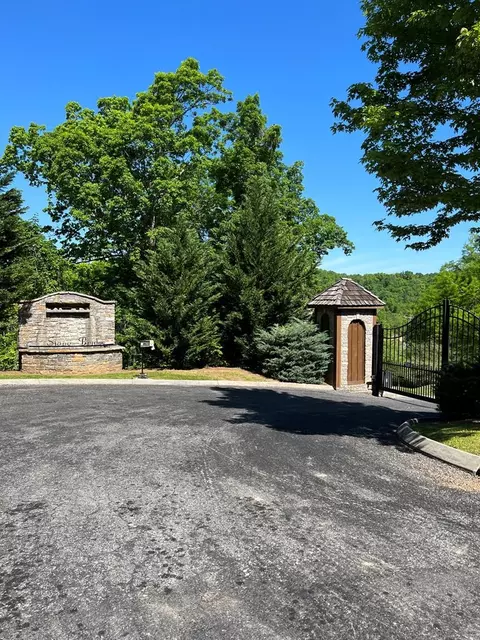 lot37 Stone View Dr, Dandridge, TN 37725