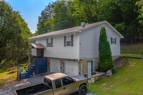 3226 Bogard Rd, Cosby, TN 37722