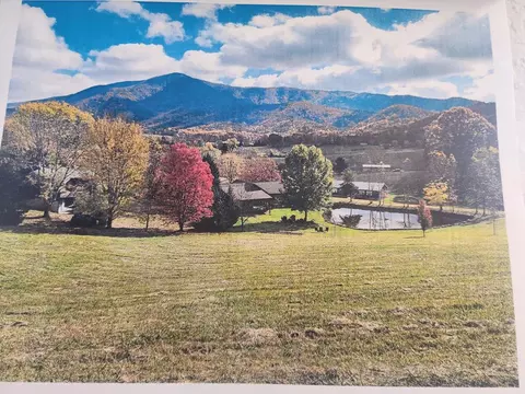 Westover Dr, Sevierville, TN 37876