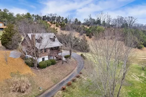 2059 Tiffany Way, Sevierville, TN 37862