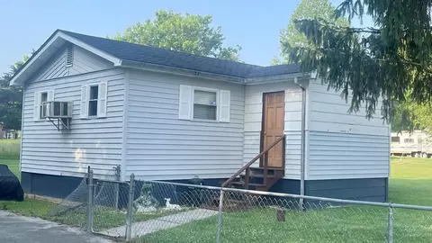 2997 Old Newport Hwy, Sevierville, TN 37876