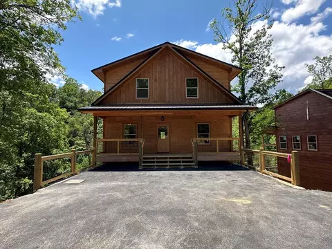 1575 Bear Valley Rd, Sevierville, TN 37876