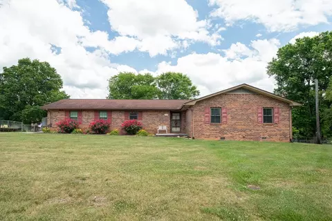 221 Kathryn Dr, Seymour, TN 37865