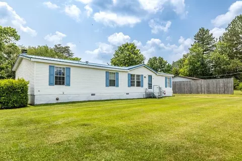 426 Bluff Mountain Dr, Walland, TN 37886